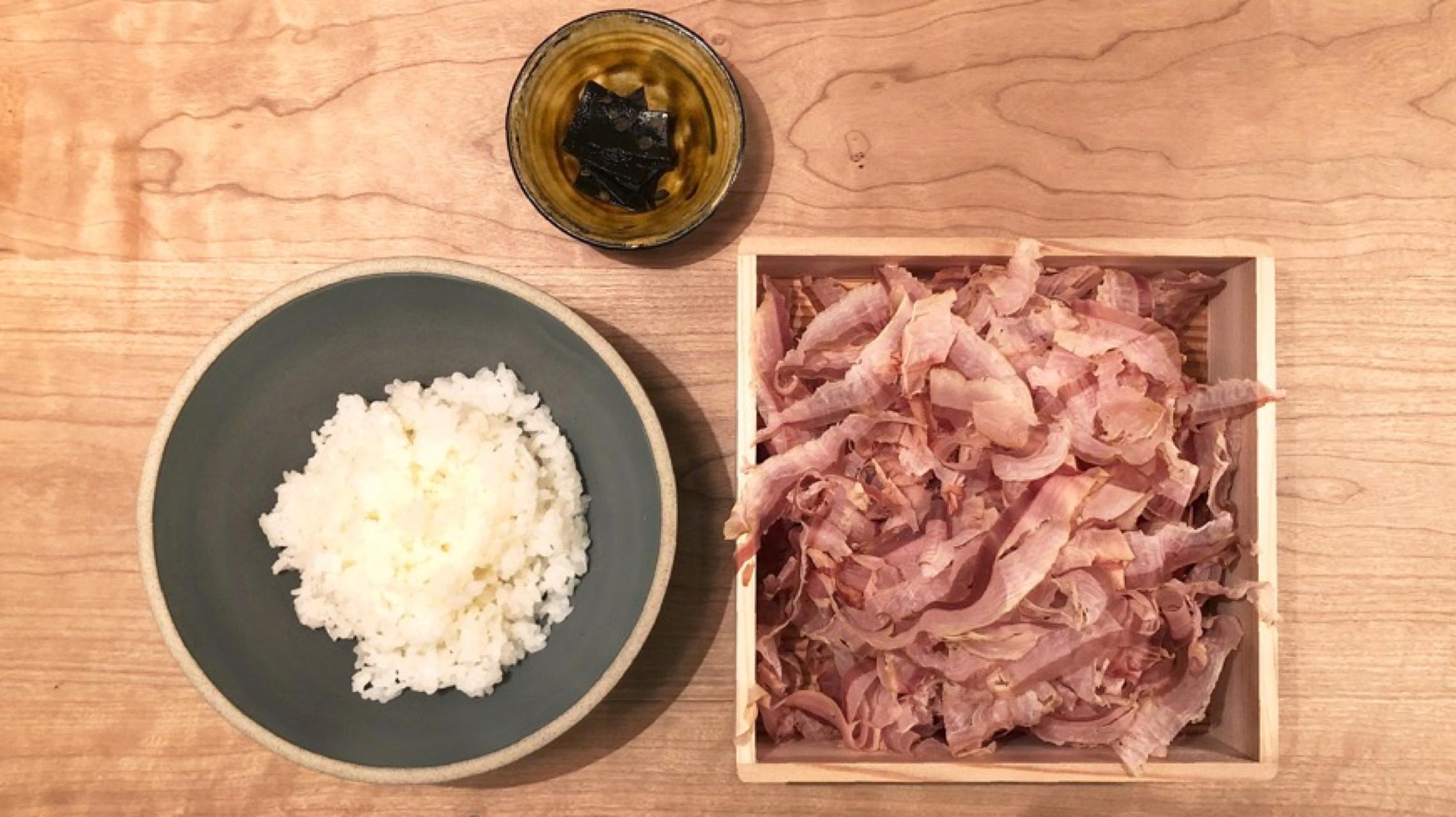 世界から注目される“出汁”のガストロミー「DASHI SHOP」が、渋谷・宇田川町にオープン。平日夜のお供に