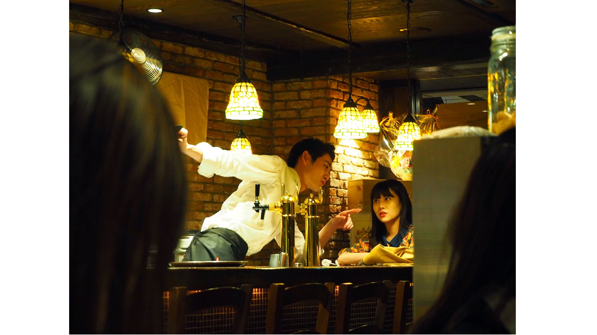 観るだけじゃない！芝居のなかに入り込んで体験する、新感覚の演劇