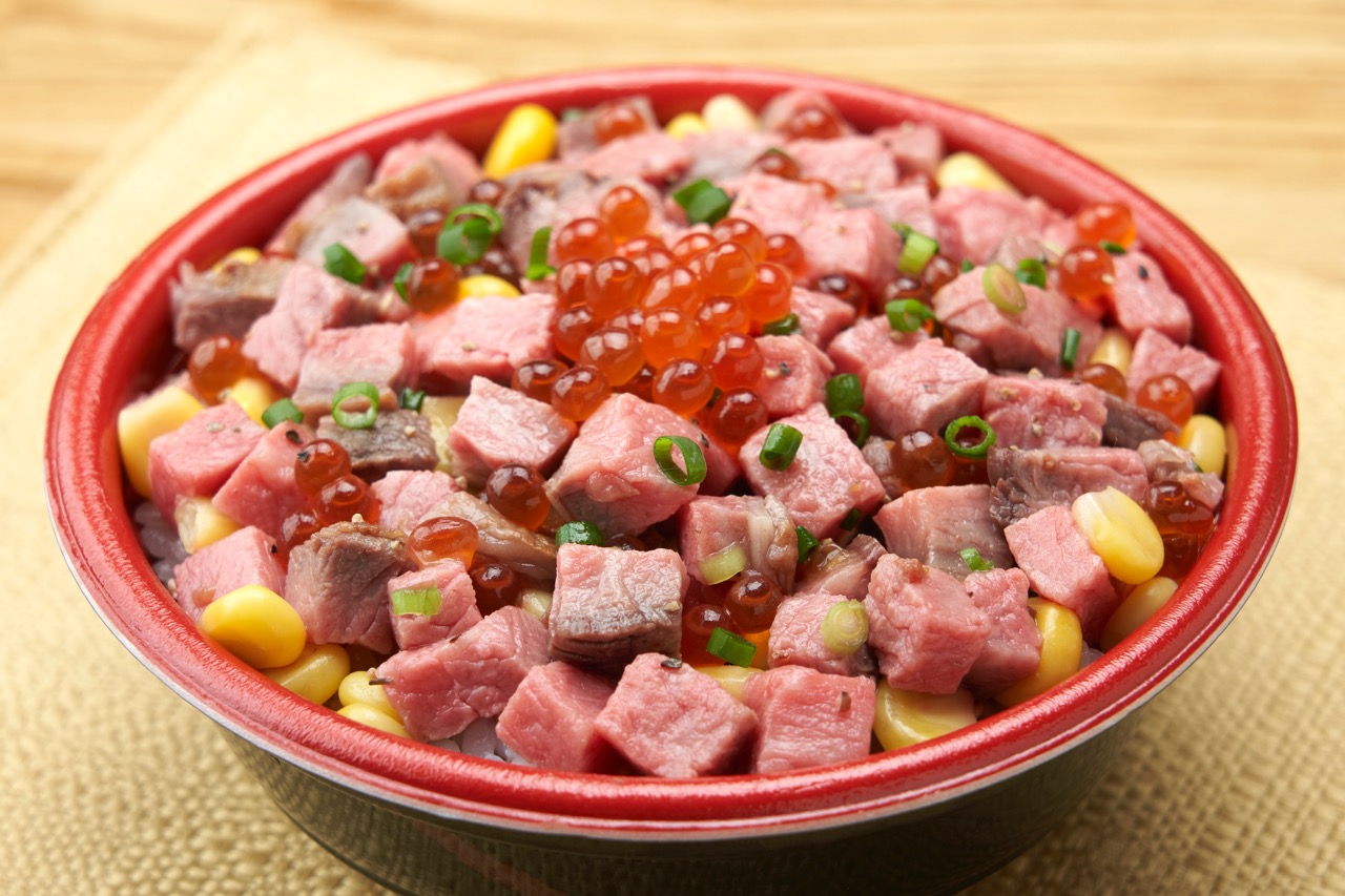 まさに食の楽園。広大なスペースに人気店が集結した巨大フードフェス「まんパク2019」