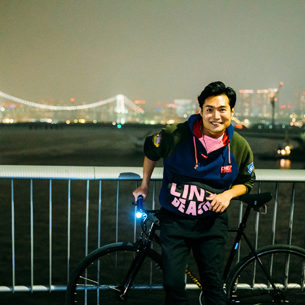 八木将康(劇団EXILE)と夜の東京を疾走。自転車でめぐる新しい下町観光