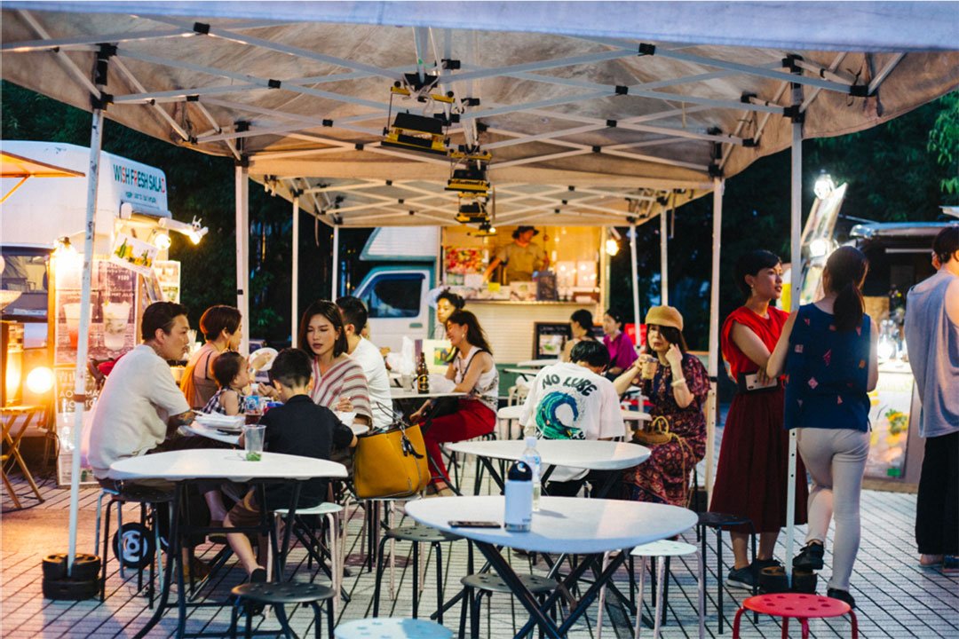 食を味わい、農を見つめる。表参道で、文化を創り出すナイトマーケットが開催