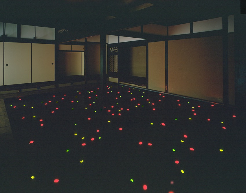 現代美術入門にも最適。「STARS展:現代美術のスターたち— 日本から世界へ」開催