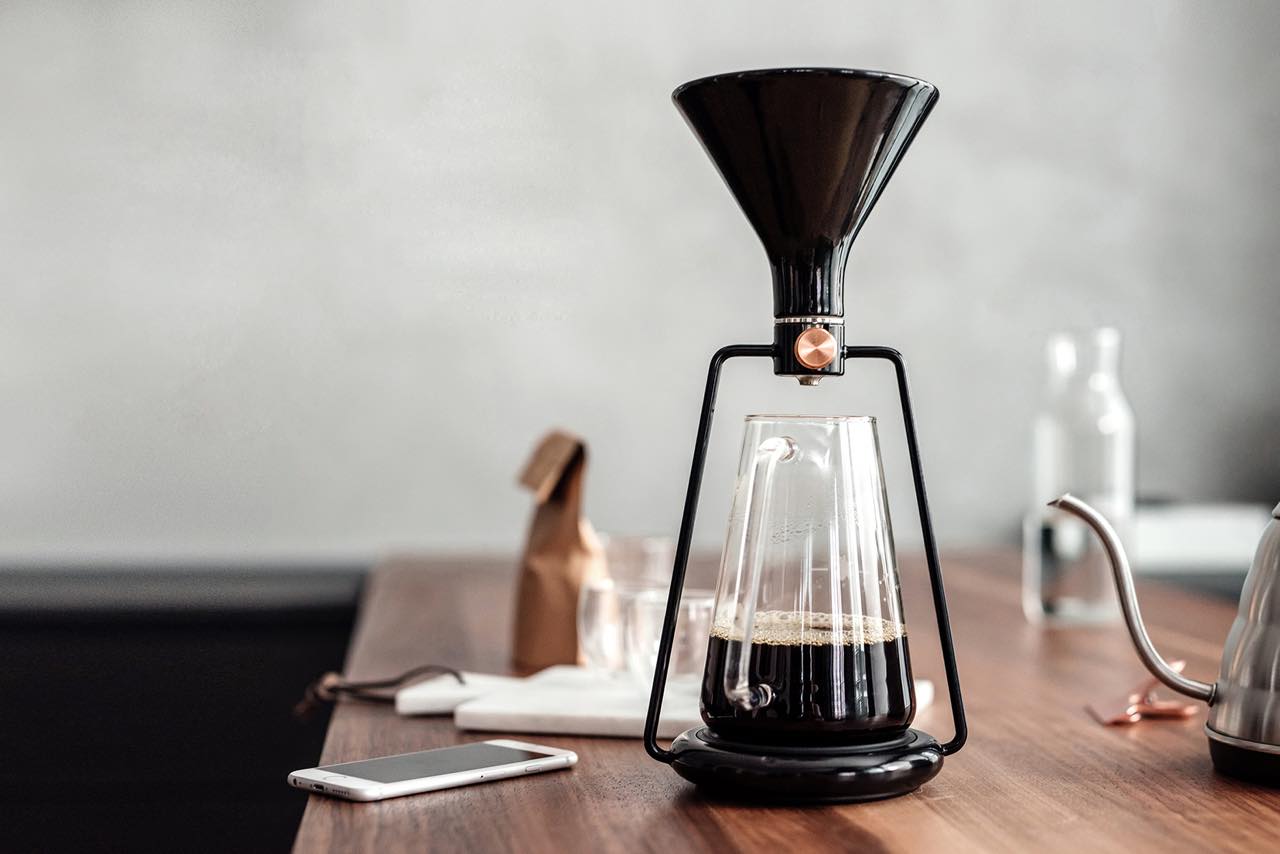 IoTの力で緻密に再現。淹れ立ての本格コーヒーを自宅で堪能
